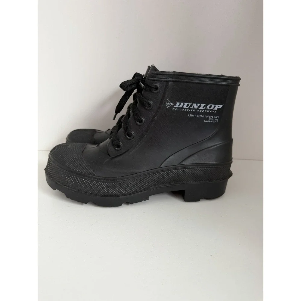 Dunlop Protective Footwear Steel Toe Lace Up Boots Men's size 6